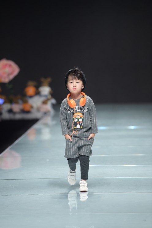 C&A与安奈儿亮相中国大连国际时装周 开创童装品牌发布先例