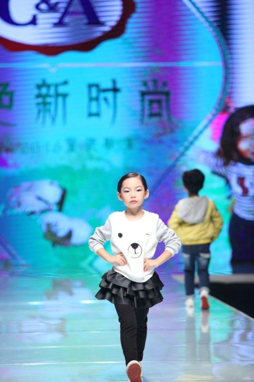 C&A与安奈儿亮相中国大连国际时装周 开创童装品牌发布先例