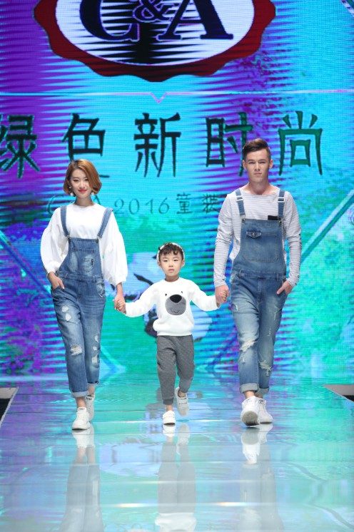 C&A与安奈儿亮相中国大连国际时装周 开创童装品牌发布先例