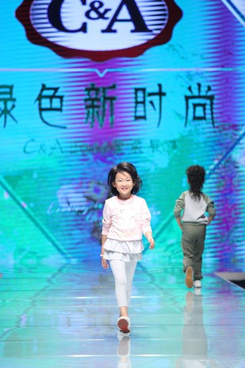 C&A与安奈儿亮相中国大连国际时装周 开创童装品牌发布先例