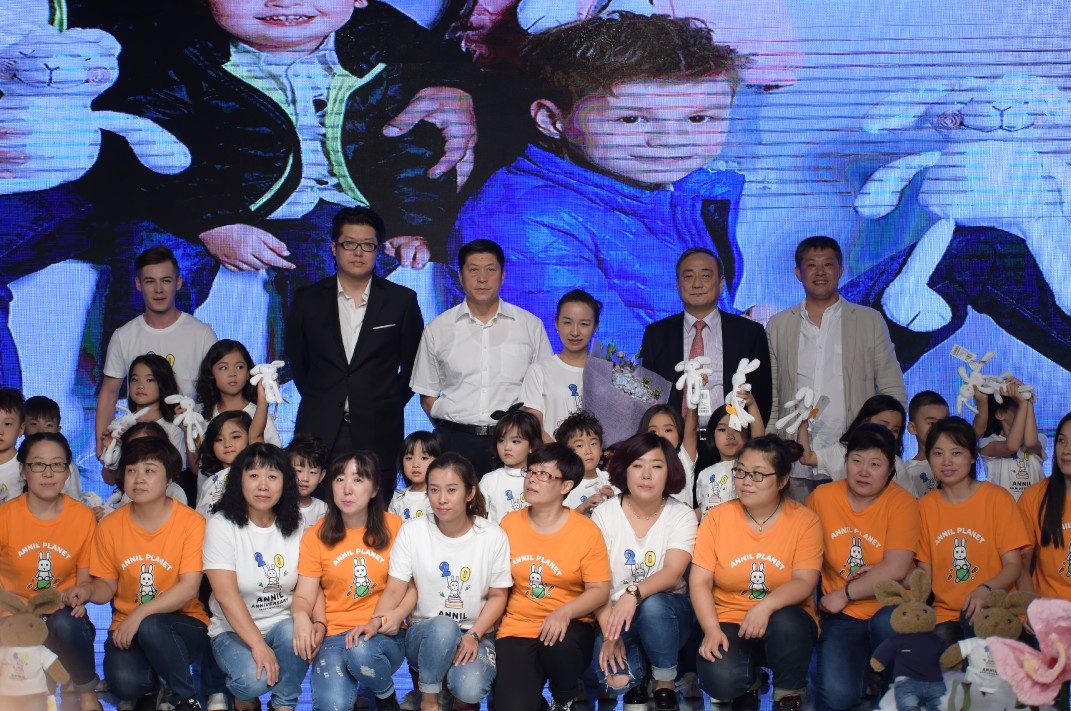 C&A与安奈儿亮相中国大连国际时装周 开创童装品牌发布先例