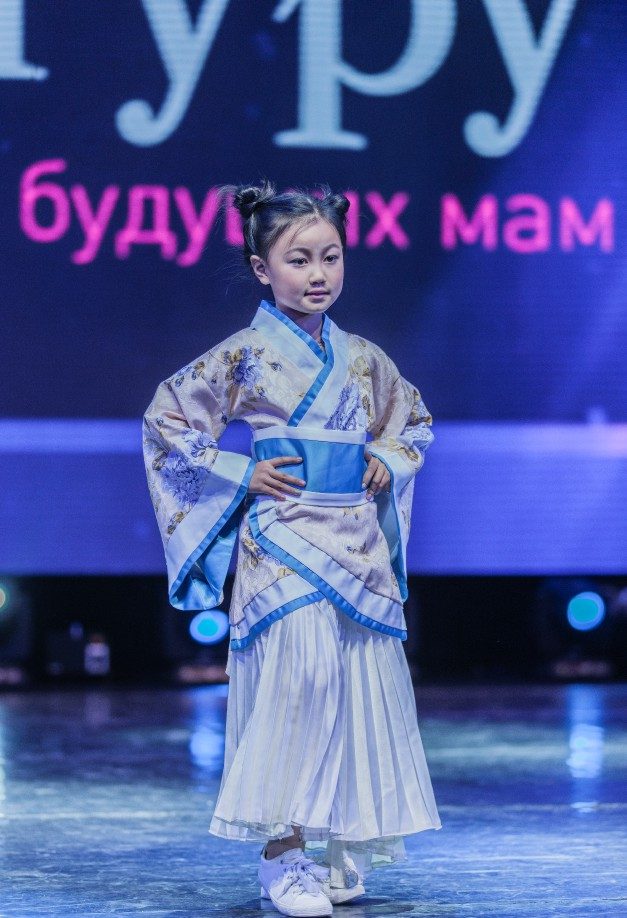 第一秀场2018出征世界少儿模特大赛俄罗斯站