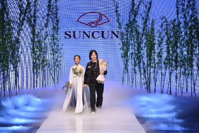 2021大连春季时装周三寸盛京童装发布与安奈儿魔铃儿童剧